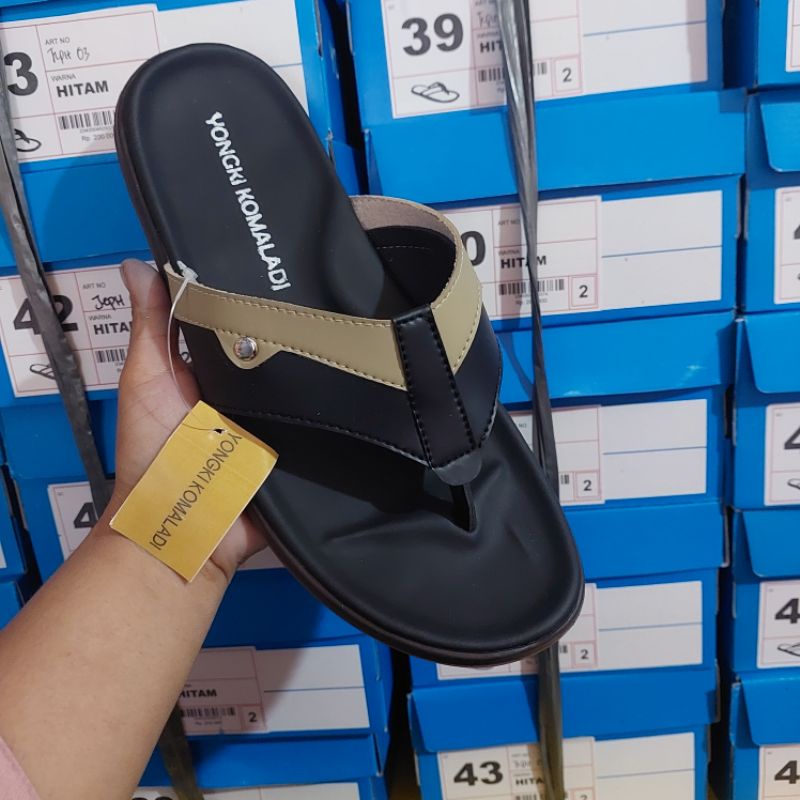 sendal Cowo Dewasa Yongki Komaladi