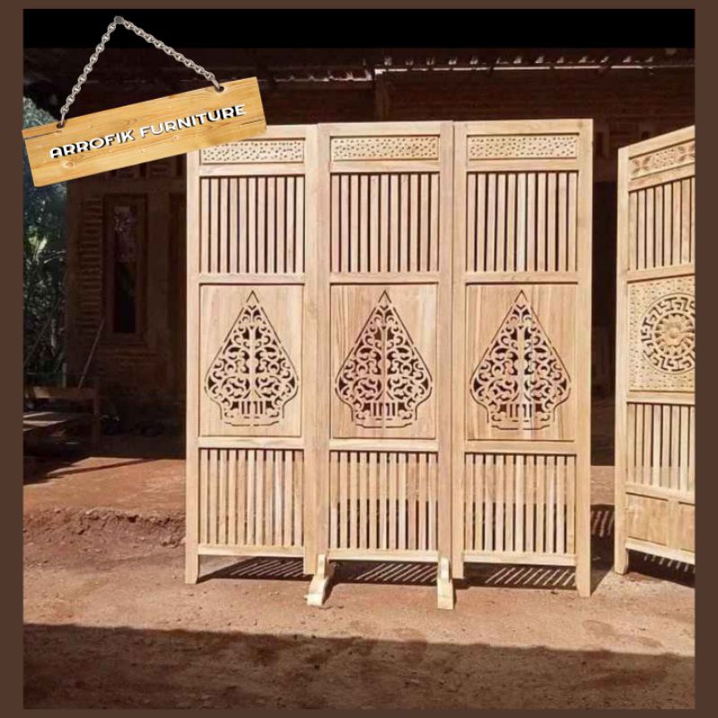 skesel sekat ruangan kayu jati ukir Jepara