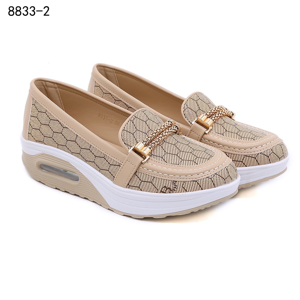 Bo Mono Wedges Slip-On Shoes #8833-2