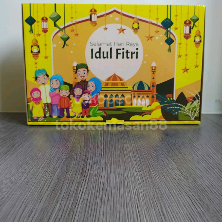 

Box Kardus Parcel Dus Lebaran 6 Toples 250 gr Best Seller - ISI 10 PCS MOTIF WARNA DAN GAMBAR DIKIRIM RANDOM