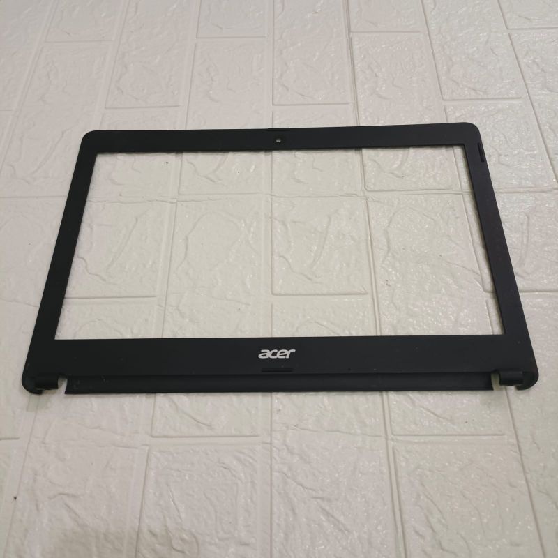 casing Case Frame lcd depan Laptop Acer Aspire 14 Z1402 Z 1402