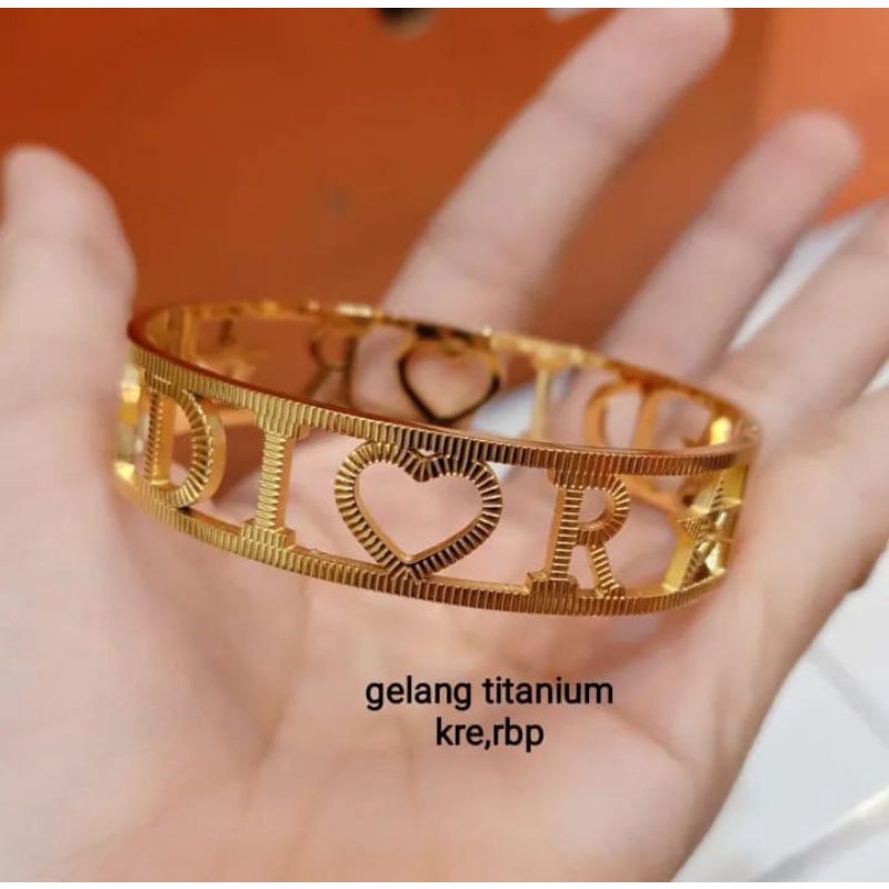 Gelang Boba titanium,tidak luntur,aman dipake mandi ,aman untuk yg alergi xuping