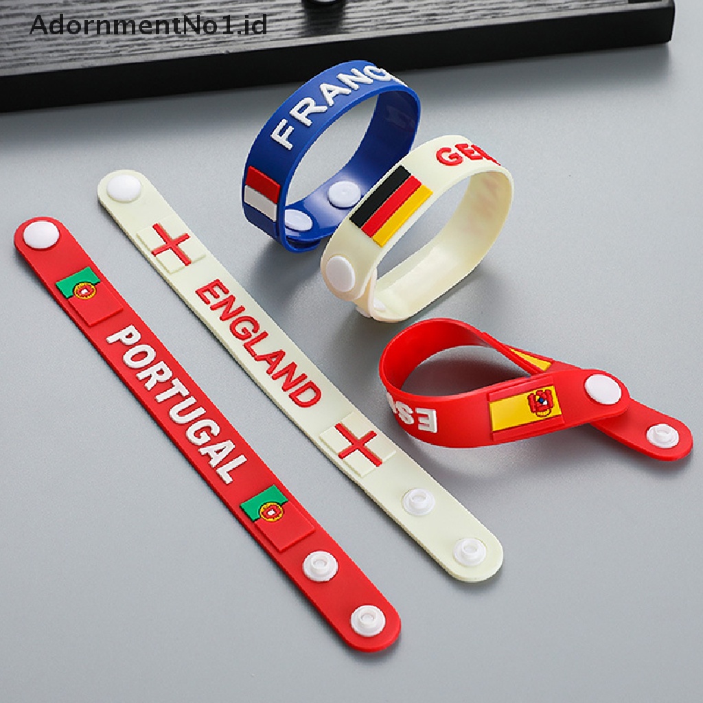 [AdornmentNo1] Souvenir Sepak Bola Piala Dunia Bendera Gelang Olahraga Elastis Silicone Wristband Bracelet [ID]