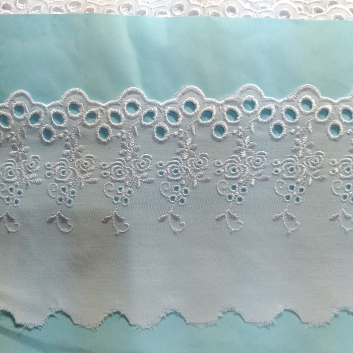 Renda Renda Kain Katun Warna Putih Lebar 9Cm Per Meter