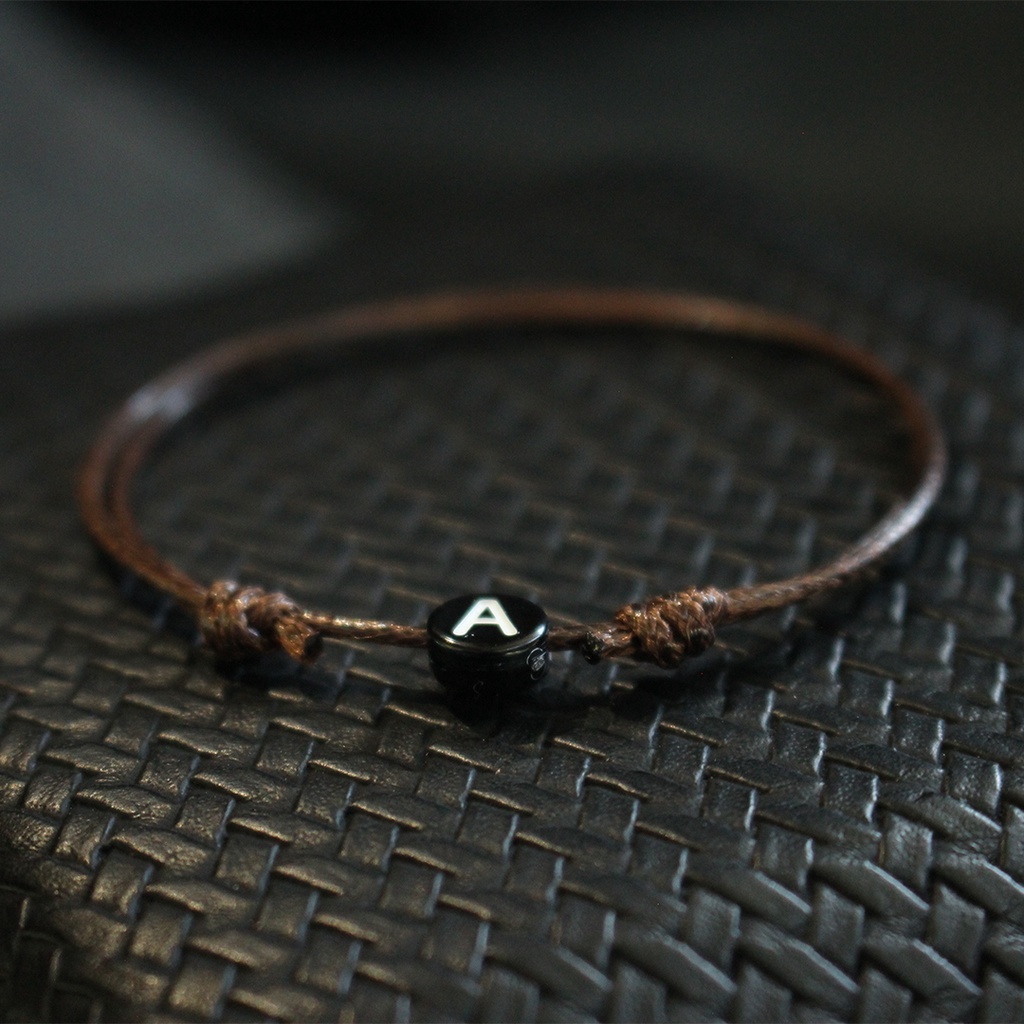 [Coklat] 1mm Gelang Tali Inisial Coklat / Gelang Couple Inisial / Gelang Coklat Polos