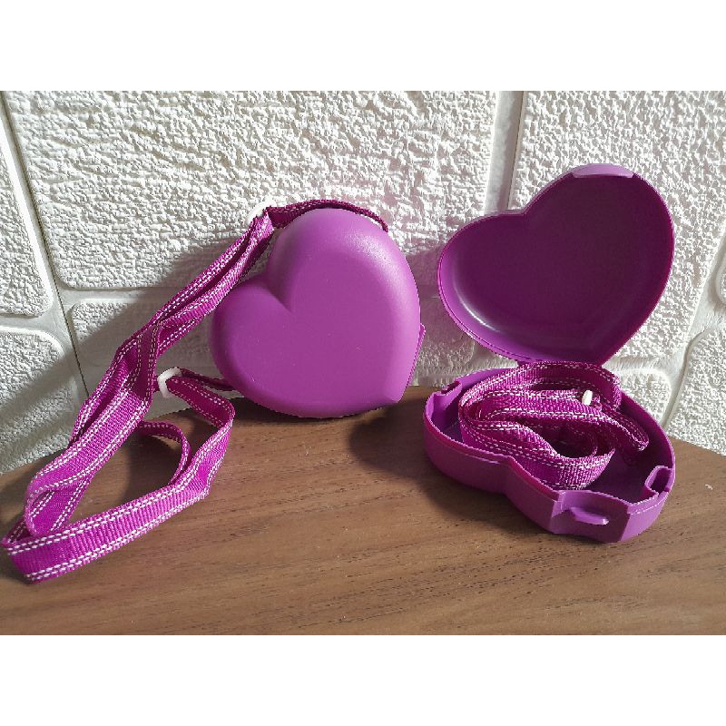 LOVE KEEPER TUPPERWARE