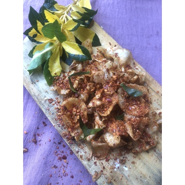 

kripik singkong pedas gurih