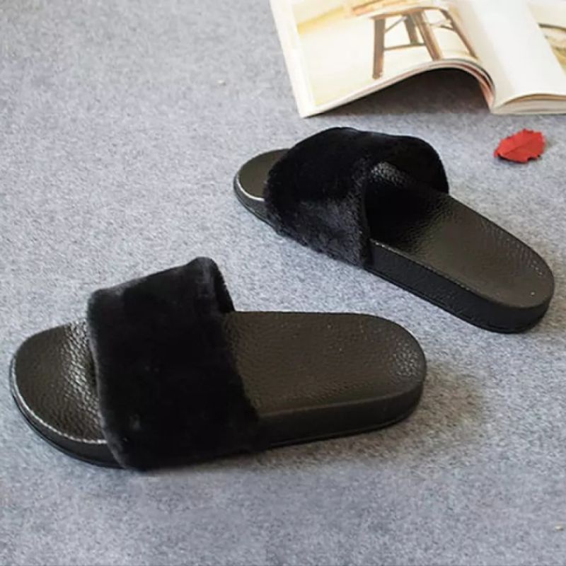 Sandal Wanita Sandal bulu korea