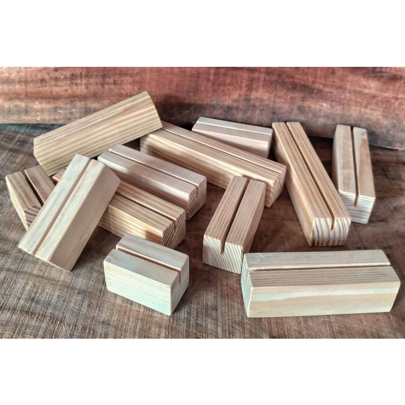 TATAKAN KALENDER/ AKRILIK KAYU