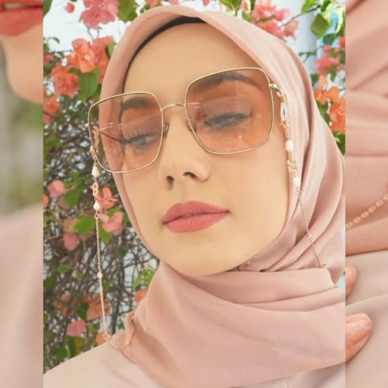 Preloved PL Everything long chain gold Buttonscarves