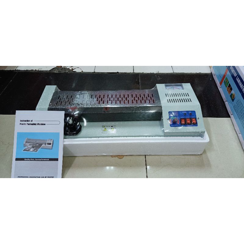 

mesin laminating YATAI 320