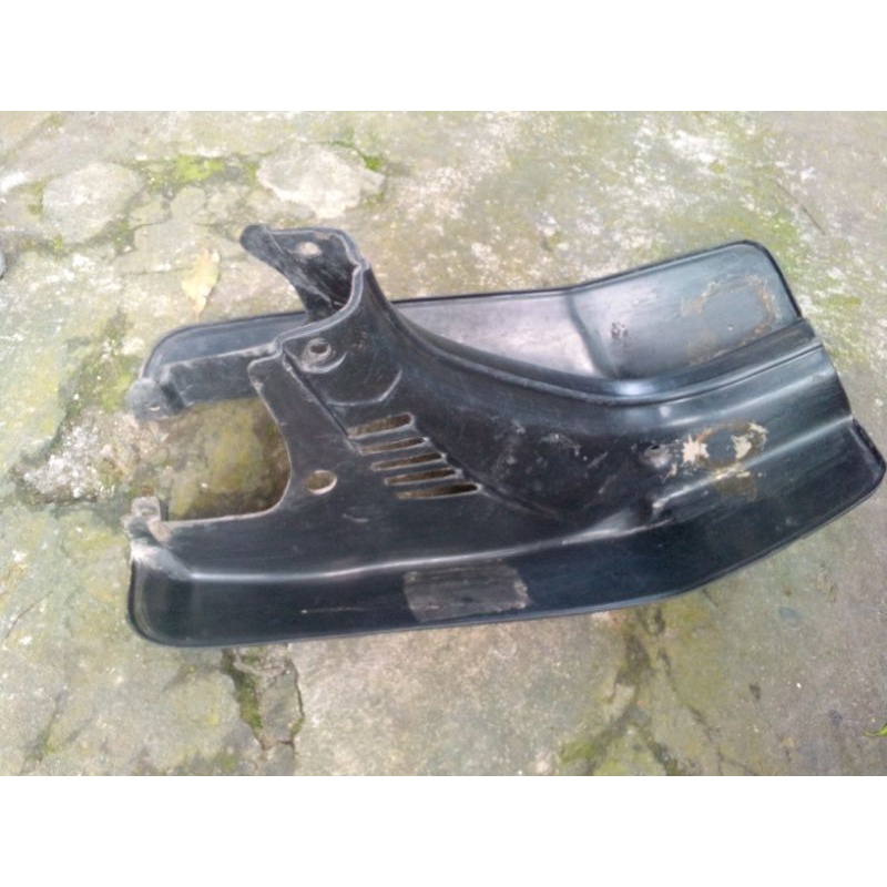 Sayap tebeng Suzuki RC 80 Rc 100 Rc 80 original