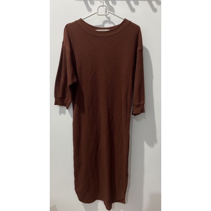 UNIQLO KNIT WAFFLE DRESS (SECOND)
