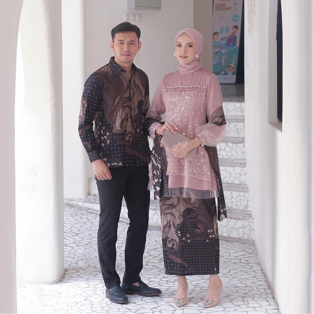 Batik Couple Kebaya Modern Kebaya Wisuda Lamaran Baju Tunangan Batik Brukat Zaraa