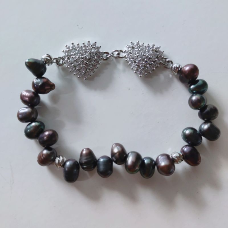 Gelang Elastis Mutiara Zigzag Hitam Mutiara Air Tawar Asli Mutiara Lombok 142