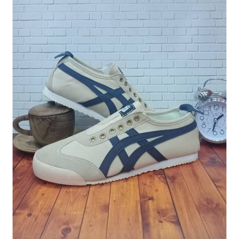 NAKATU SPORT Sepatu Slip ON WANITA Terlaris - Sepatu Santai Import Pria dan Wanita - Sepatu Santai W