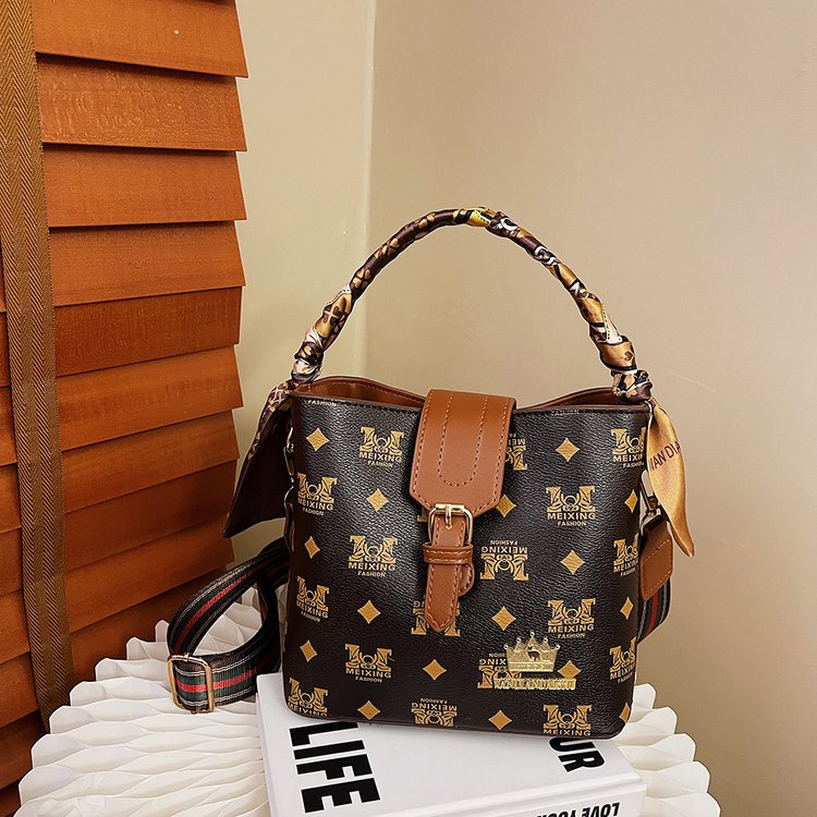 ( 2PC 1KG ) GTBI998880774  New Arrival 2023 !!!  Tas Selempang  Tas Wanita Import  Premium Terbaru + sall