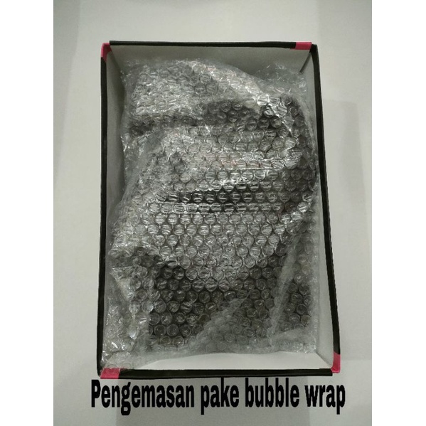 Sepatu Boot Wanita Kulit Asli