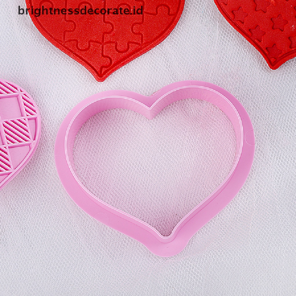 [Birth] 6pcs Heart Cookie Stamp Cutter Cetakan Biskuit Plastik DIY Untuk Hari Valene [ID]