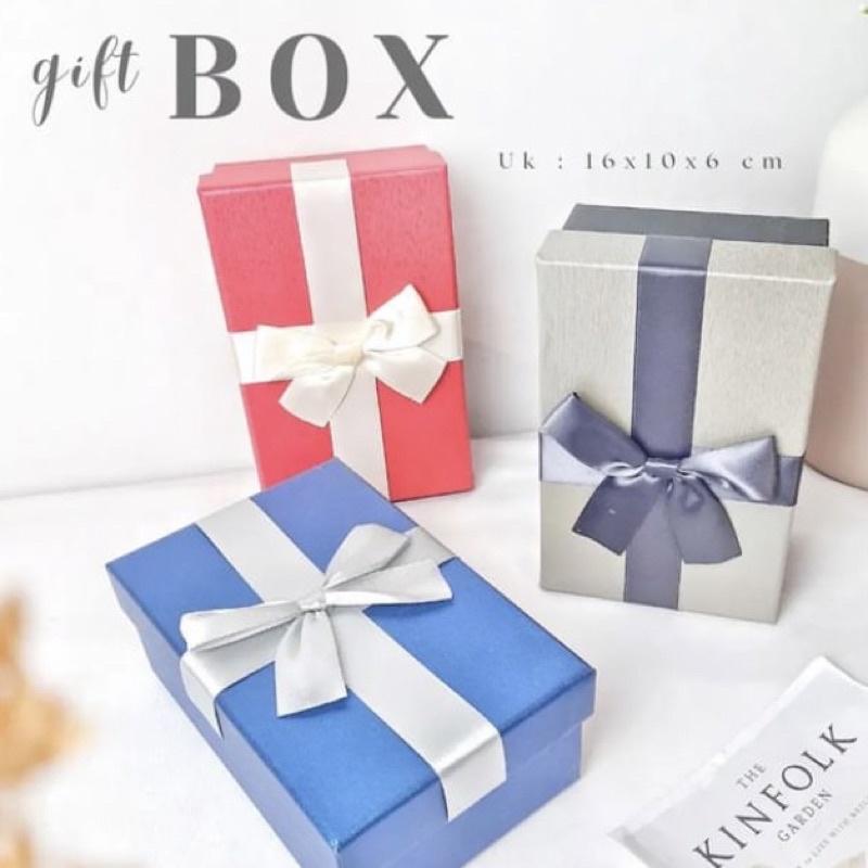 

Hampers Gift Box