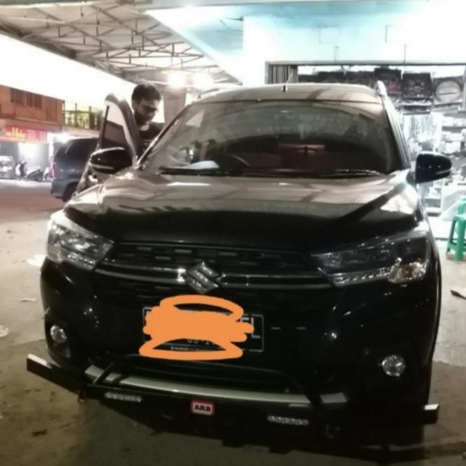 Towing Bemper Depan Xl7