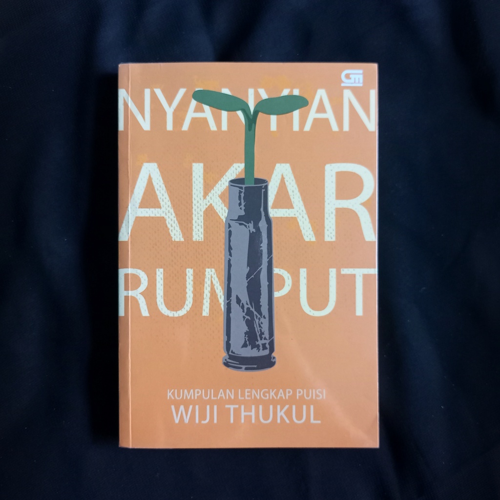 PRELOVED Nyanyian Akar Rumput by Wiji Thukul