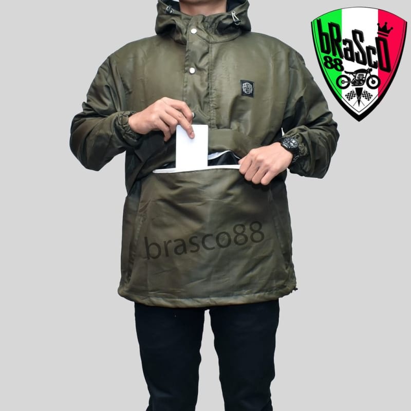 Jaket tracker kantong Doraemon-jaket waterproof-jaket waterproof anti air indonesia army Termurah