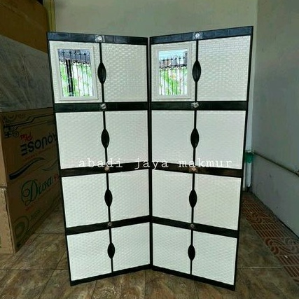 lemari pakaian plastik mini rotan kaca susun 4