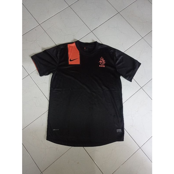 Belanda away second player issue