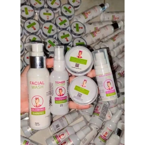 SBC GLOWING PAKET WHITENING Untuk menghilangkan flek ,jerawat dan susah putih