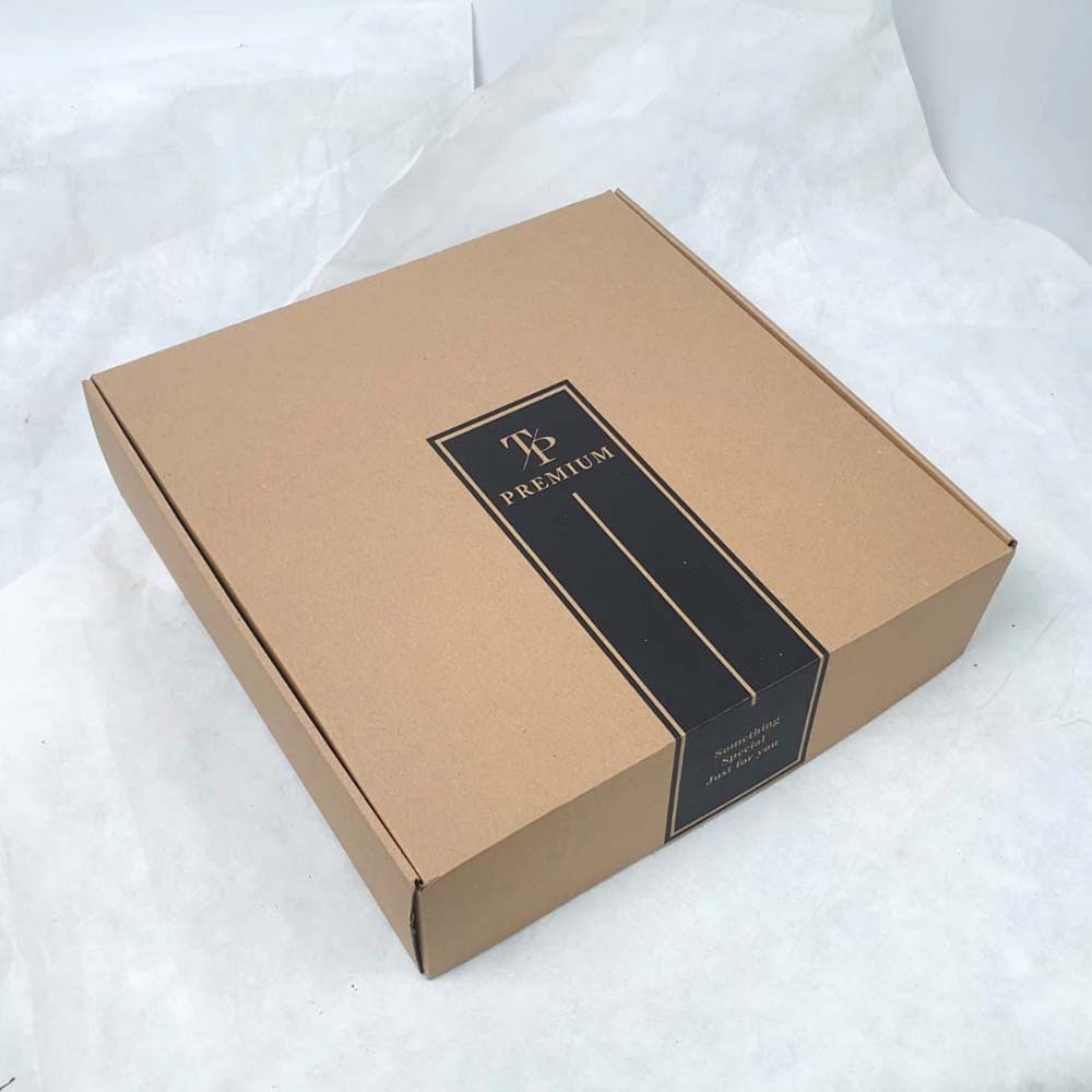 Box Gift TP Premium Couple Towel ukuran 35 x 35 cm ( Hanya Packaging )