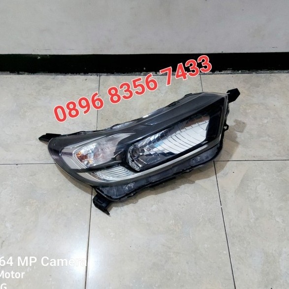 {BEKAS} Lampu Depan Headlamp Honda Mobilio Brio RS 2018-2019 Berkualitas