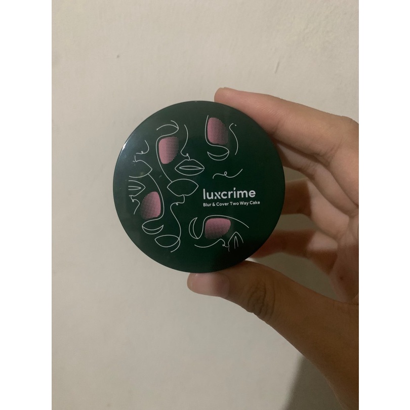 LUXCRIME Blur &amp; Cover Two Way Cake I Luxcrime Blur &amp; Cover Two Way Cake in Cream Puff, Buttercream, Custard, Honeycomb, Opera &amp; Cinnamon Full Size &amp; Mini Size I Tasya Farasya Approved BPOM Ori