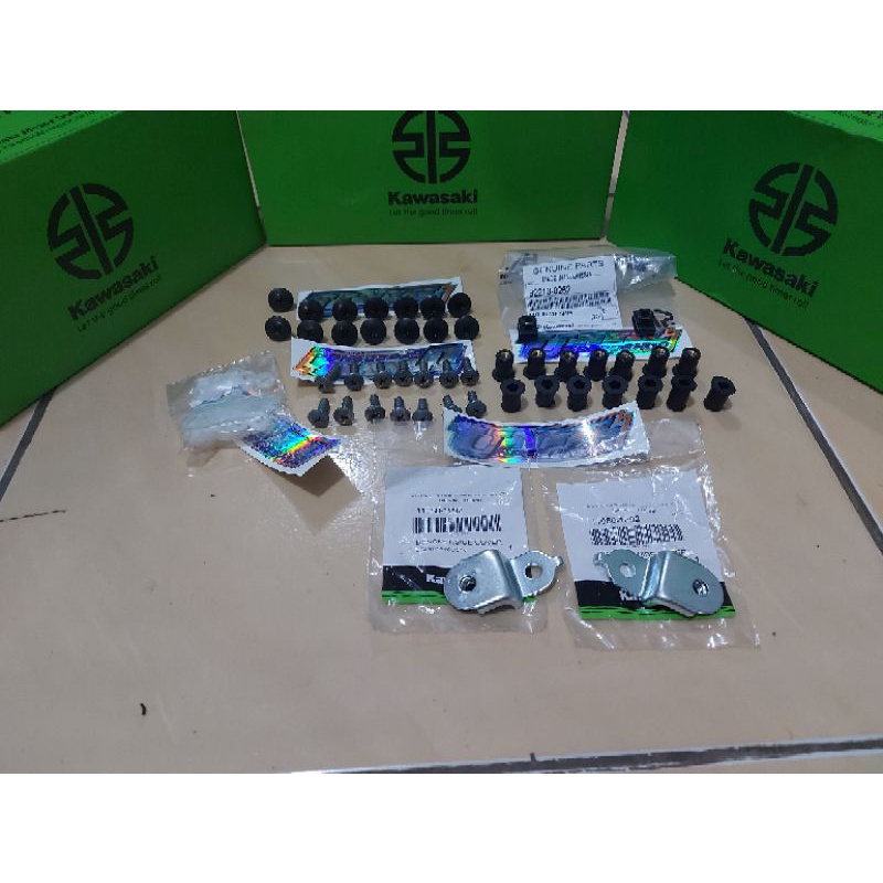 BAUT MUR KARET RING NILON BREKET BRAKET BODY FULL SET BODI