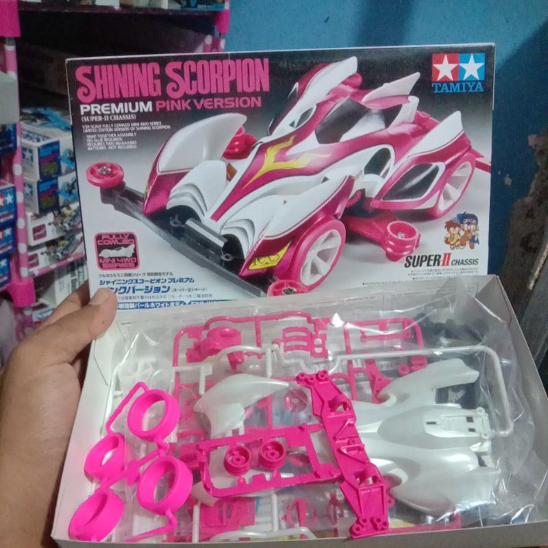 tamiya 95035 shining scorpion  premium pink version