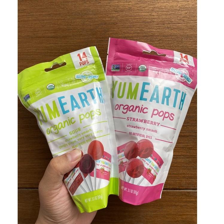 

❤[PROMO ⚡ALE!!!]❤ Yumearth Organic Pops Sour Strawberry Vitamin C Favorites Pops 14 Pops 85 gram