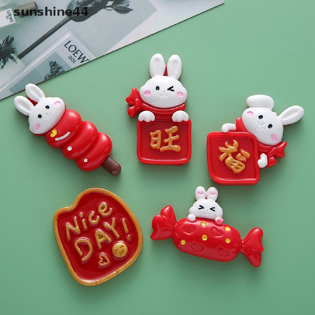 Sunshine Kartun Kelinci Memakai Tahun Baru Cina Merah Pakaian Pesona Hewan Lucu Liontin Flatback Resin DIY Anting-Anting Membuat Perhiasan Craft.