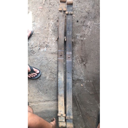 PER DAUN BELAKANG TOYOTA KIJANG SUPER SET