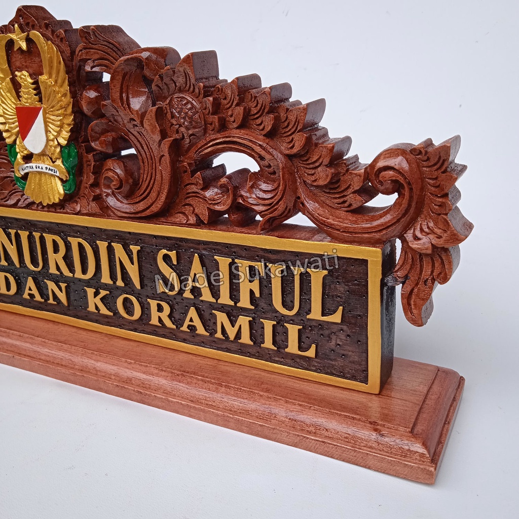 Papan nama meja kayu ukiran bali nameplate Lambang Logo instansi