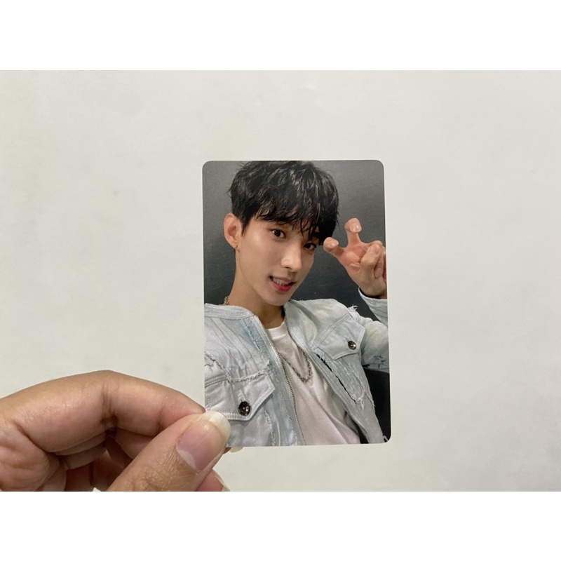 Pc DK Dokyeom Yizhiyu Yzy E Attacca Seventeen