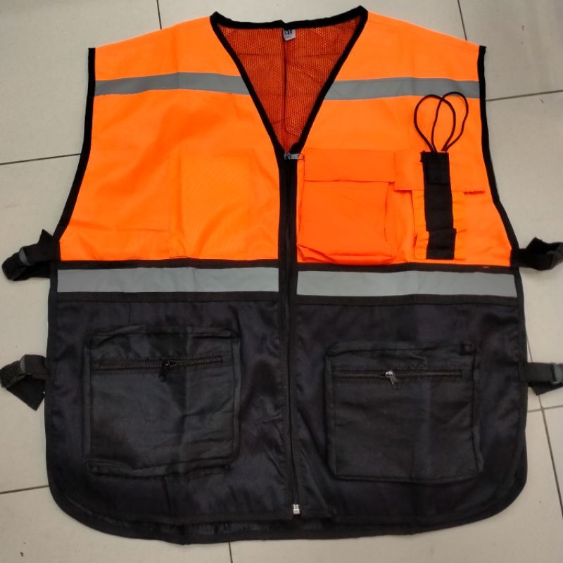 Rompi Safety Proyek Pelindo Bahan Drill Resleting Bagus Murah