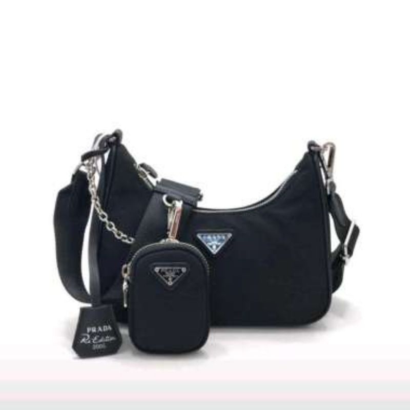 Tas Slempang Prada