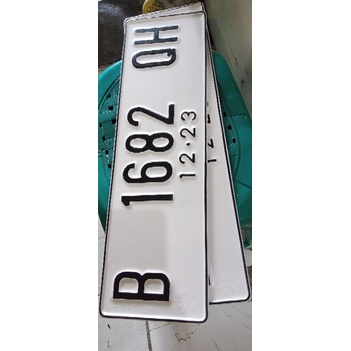 PLAT MOBIL FULL CAT rapi Berlogo 2 plat