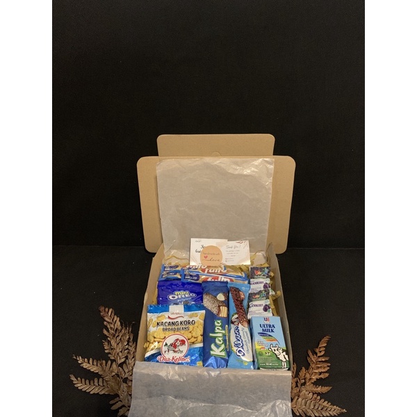 HAMPERS/SNACK BOX/GIFT BOX MURAH (TEMA BIRU)