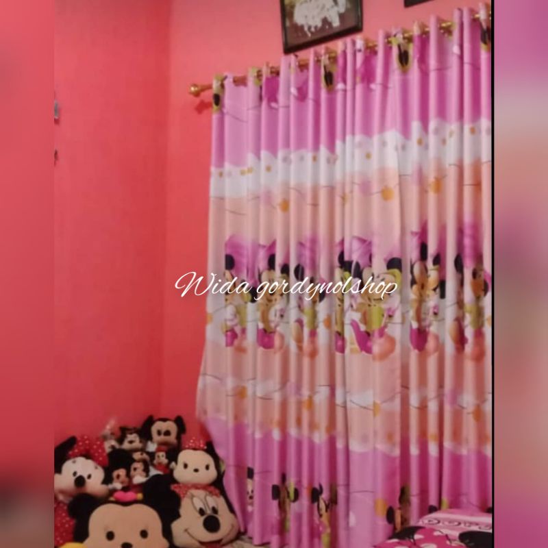 Gorden Blackout Karakter Mickey Mouse T250