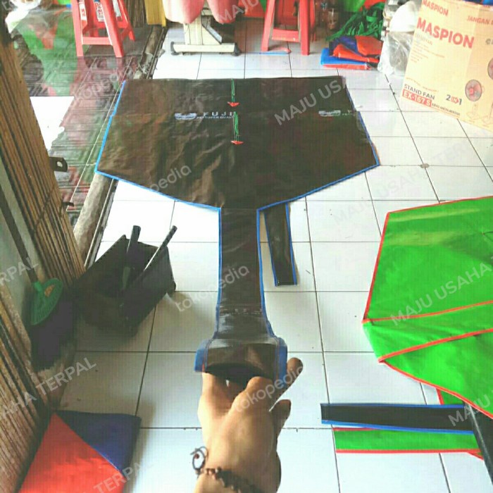 Reflektor Terpal Cuci Ac Split 1/2- 2Pk Warna Hitam