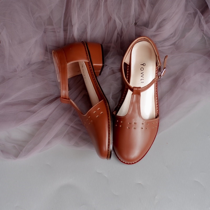 YOVVLI Misty Flat Shoes Kulit Sepatu Kerja Wanita Vintage Hak 3 cm