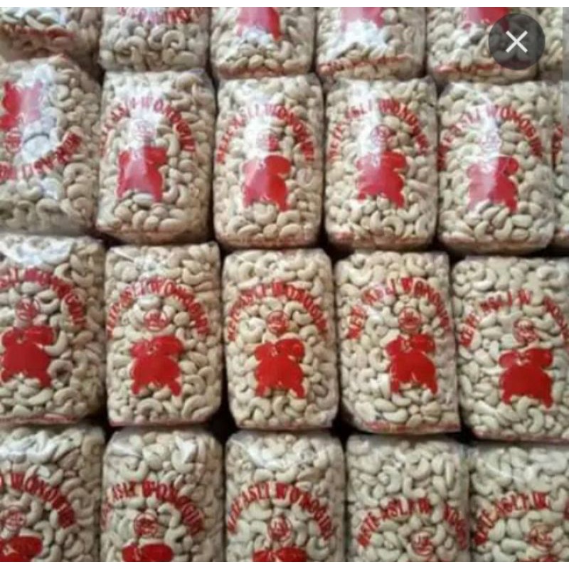 

Kacang Mete Mentah Utuh Wonogiri Grade A