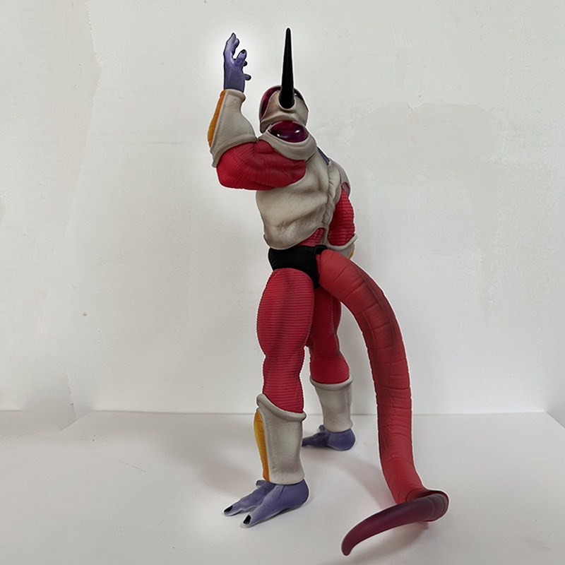 Mainan Action Figure Anime Dragon Ball Z Super Saiyan GK Frieza 2nd Form Bahan PVC Ukuran 32cm