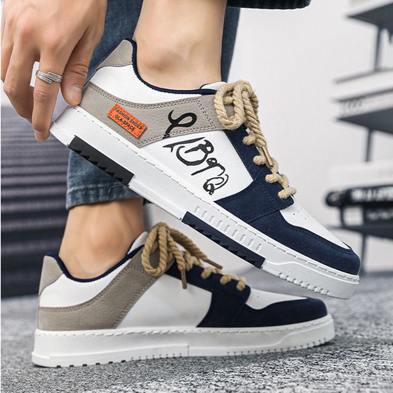 Toread Sepatu Sneakers Pria Model Kekinian Fashionable Trendy Sepatu Kuliah Comfortable Shoes KSR110